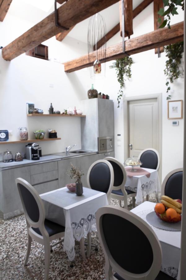 Al Pozzo Di Luce Couette-café